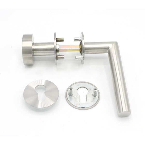 A lakásod megjelenésének növelése modern ajtókezelési trendekkel