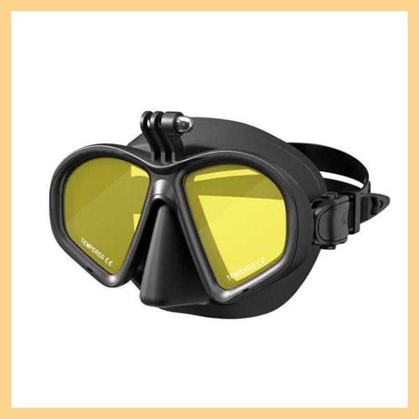 Say goodbye to blurry underwater sights with our top-rated goggles for glasses wearers
