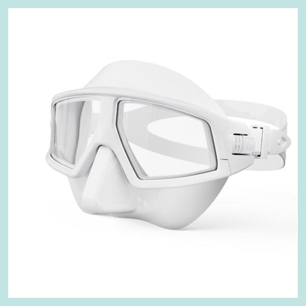 See the beauty of the underwater world with a prescription dive mask