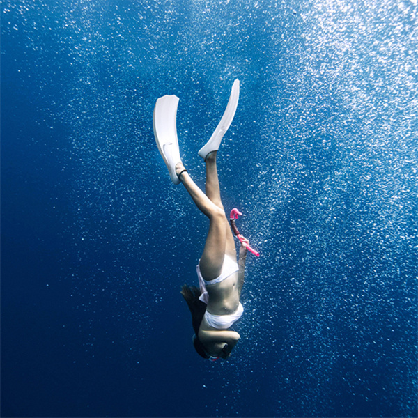 Revolutionize Your Dive with Anaconda's Cutting-Edge Fin Technology