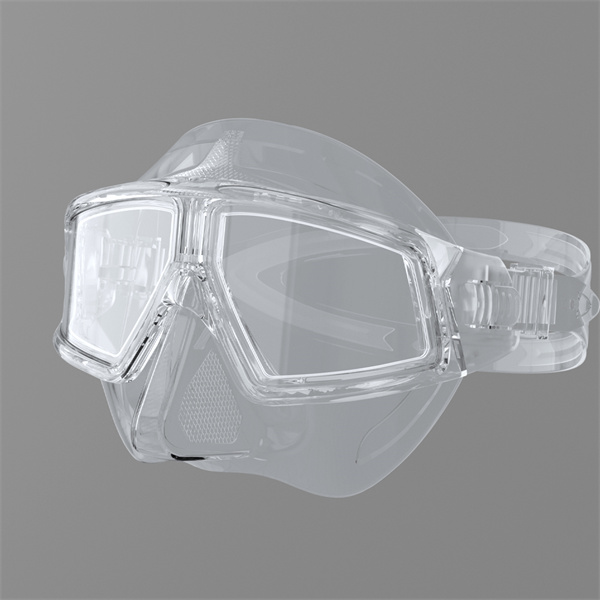 Experience the underwater world in vivid detail with a top-rated snorkel mask