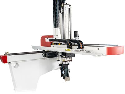 Повишаване на достъпността чрез технологията на роботната ръка