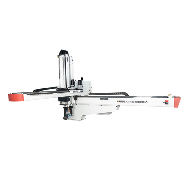 Използване на индустриалната роботична ръка