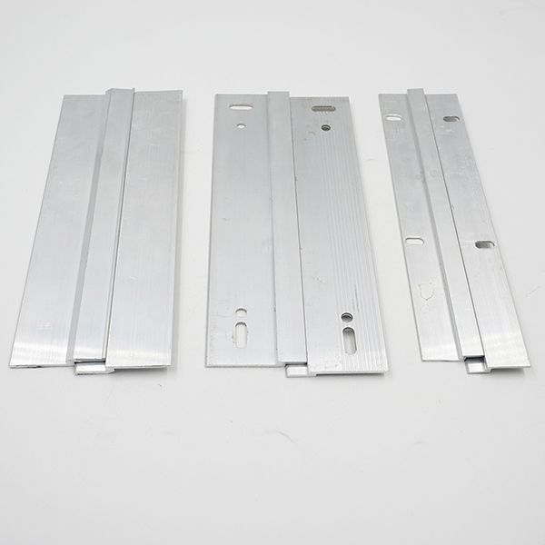 Effortlessly Hang Tools and Equipment with a Heavy Duty French Clea