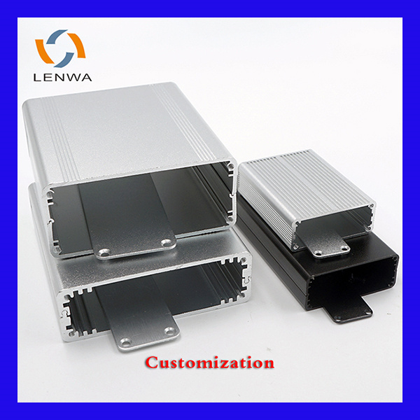 Boîte en aluminium extrudé résistante aux intempéries pour applications extérieures