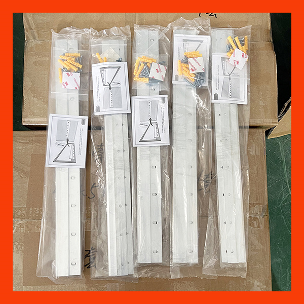 Mantén tus espejos firmemente anclados con clipes de gran resistencia para colgar