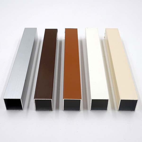 Inovare în tubul ptrat din aluminiu