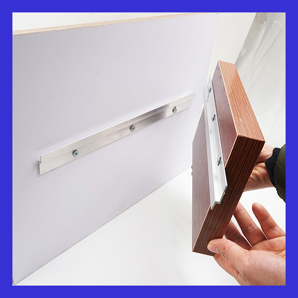 Strong and sturdy wall mount for heavy mirrors
