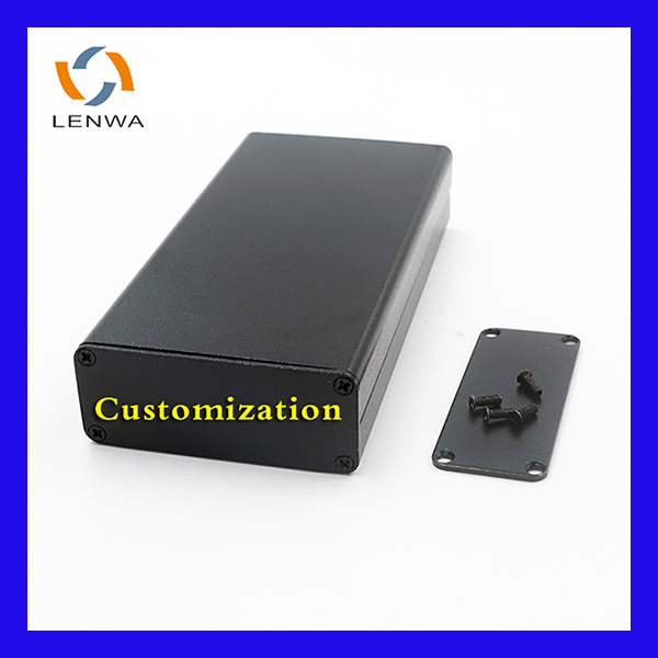 Boîte en aluminium extrudé légère et polyvalente pour projets DIY