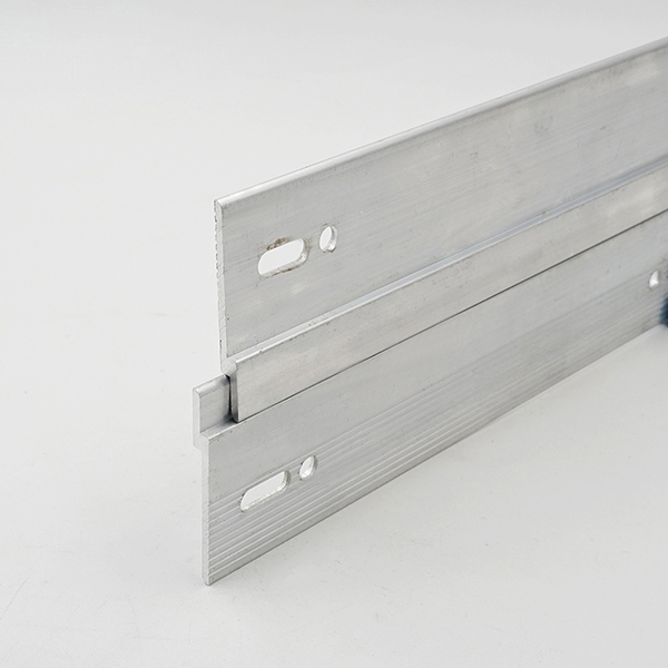 ປ່ຽນແປງຫ້ອງຊ້ອງງານຂອງທ່ານດ້ວຍ French cleat ki