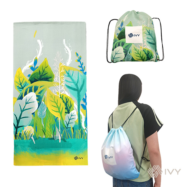 Enjoy You at the coastline with Our Foldable Beach Towel