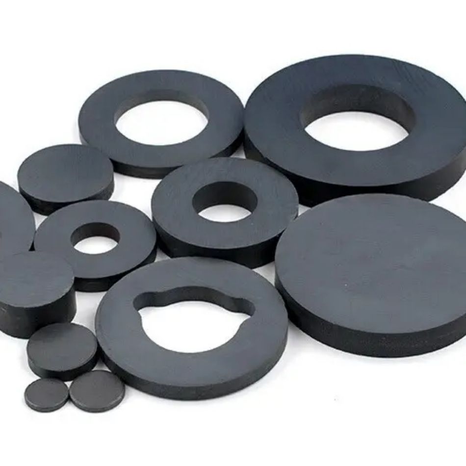 Tại sao thỏi nam châm ferrite phù hợp cho ứng dụng động cơ