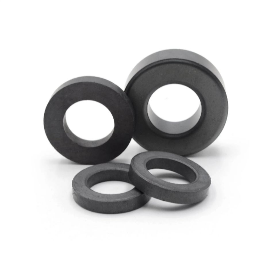 Những lợi ích khi chọn thỏi nam châm ferrite thay vì các vật liệu khác