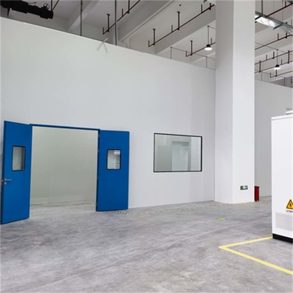 أبواب قابلة للتخصيص لغرف العناية المركزة لتلبية احتياجات منشأتك