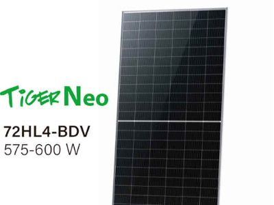 Solar Generator vs. Portable Solar Power Station: Whats the Difference?