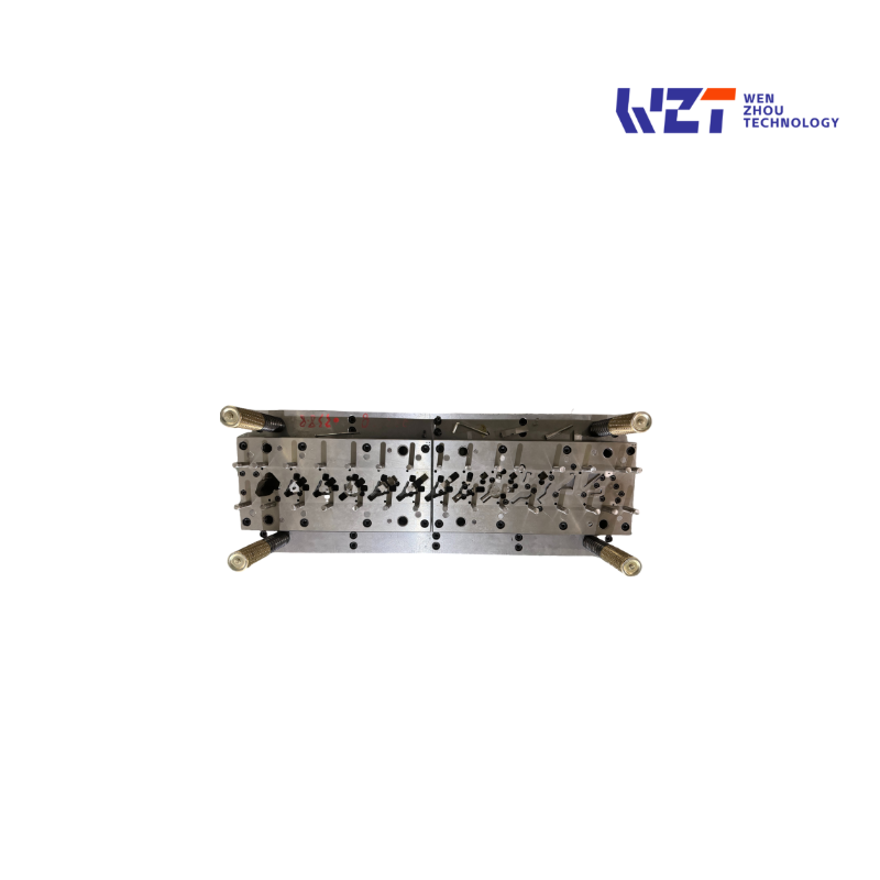 Progressive Die for Three Jaw Snap Springs of Brake Pads