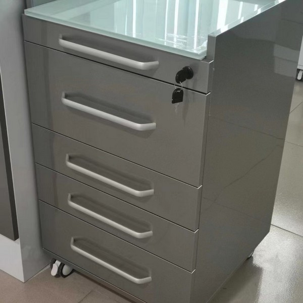 Sécurité et utilisation des armoires de cabinet dentaire