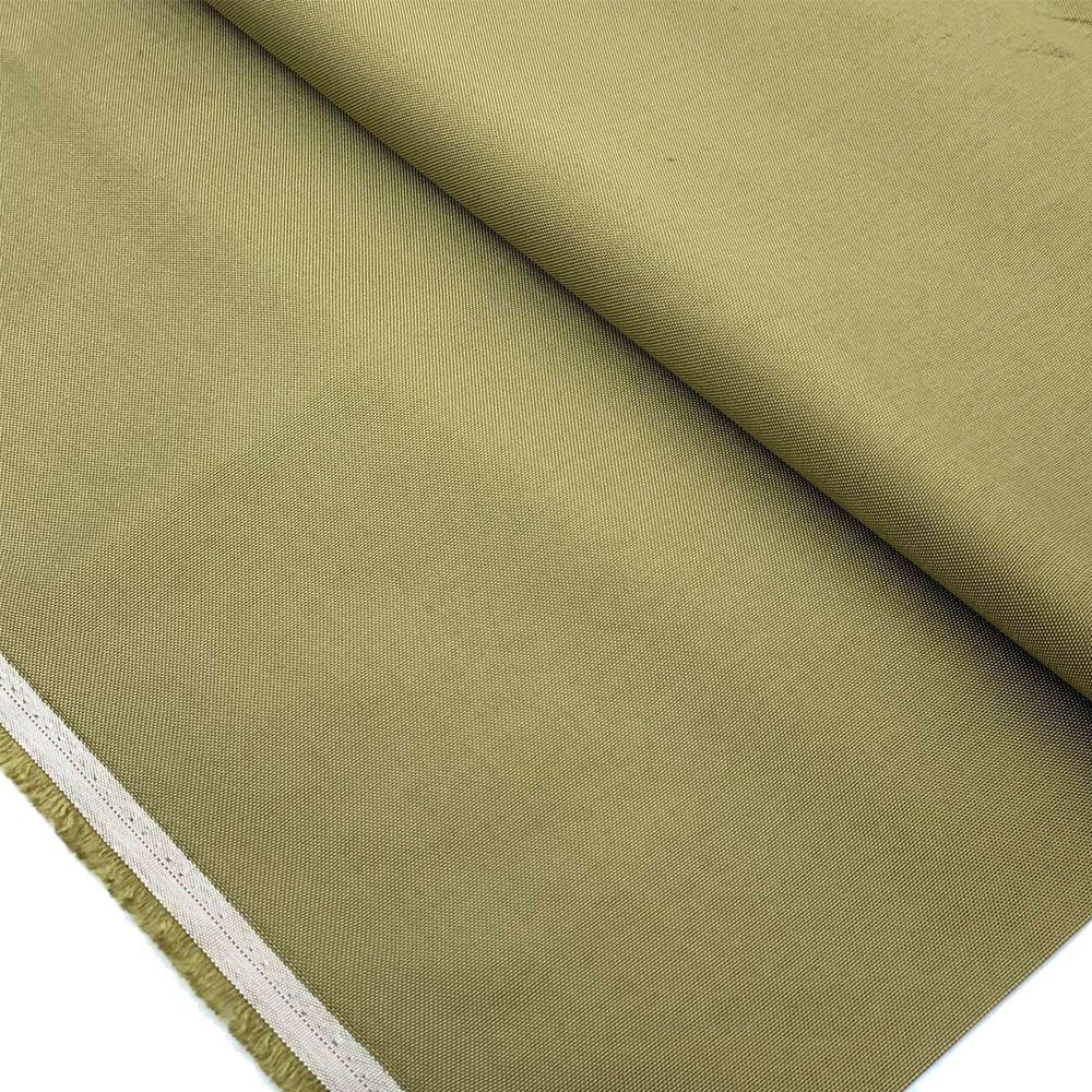 Migliora i tuoi prodotti con il nostro tessuto premium idrorepellente