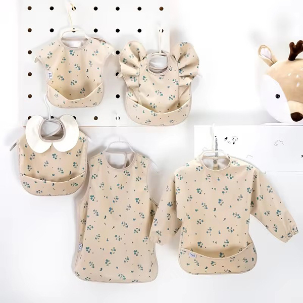 Durable Waterproof Bibs for Babies