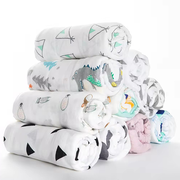 Tieni il tuo bambino al caldo e comodo con il nostro copertino per neonati