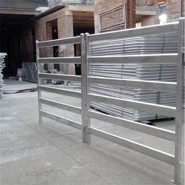 היתרונות של לוחות גג פלסטיים