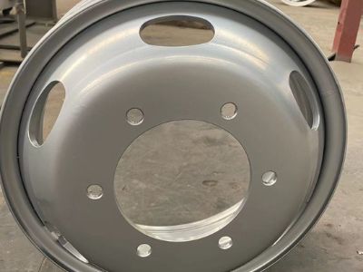 Agricultural steel rims performance in heavy machinery