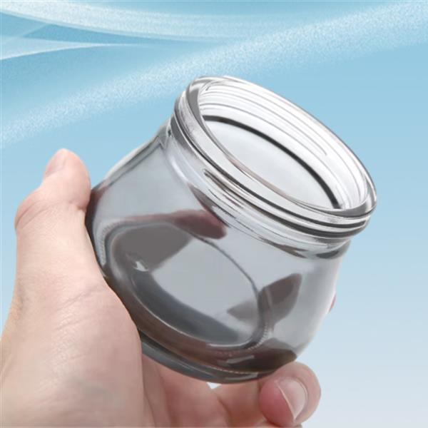 ホワイトコスメティックジャーでバスルームの化粧台をアップグレードしよう