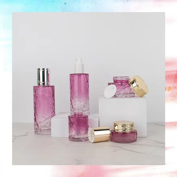 Ностальгічна привабливість ретро упаковки косметики