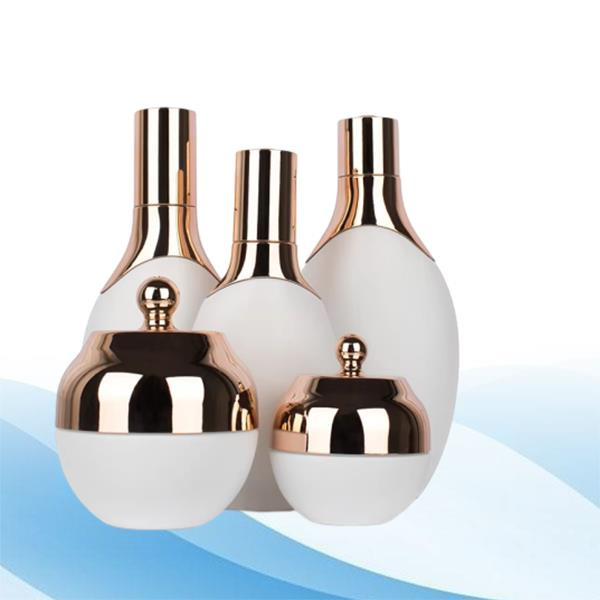 Pourquoi les flacons compte-gouttes blancs sont-ils un choix populaire parmi les marques de soins de la peau