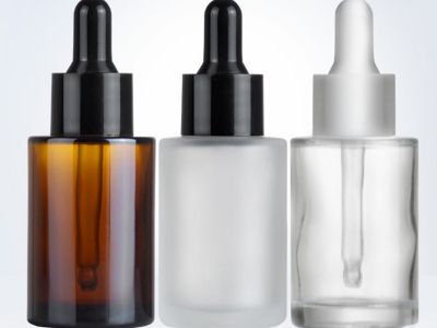 Explore the benefits of using a cosmetic glass bottle set