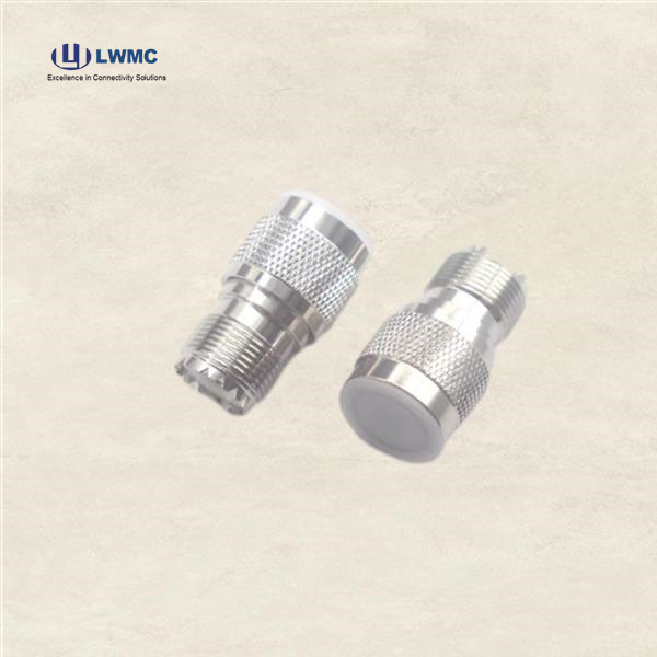 Comparando LMR 400 SMA com outros cabos coaxiais para uma conectividade superior
