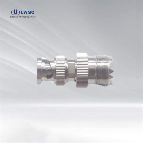 SMA से SMA फीमेल अपटेकर का उपयोग करके अपने कनेक्शन में अधिक लचीलापन प्राप्त करें