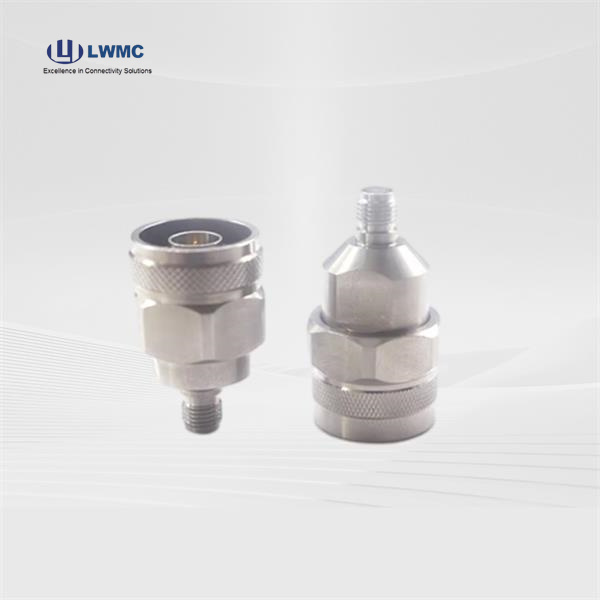 Adaptez facilement les connexions SMA avec un adaptateur femelle vers mâle