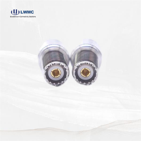 รับรองการถ่ายโอนสัญญาณคุณภาพสูงสุดด้วยอะแดปเตอร์จาก SMA ผู้ชายไปยังผู้ชาย