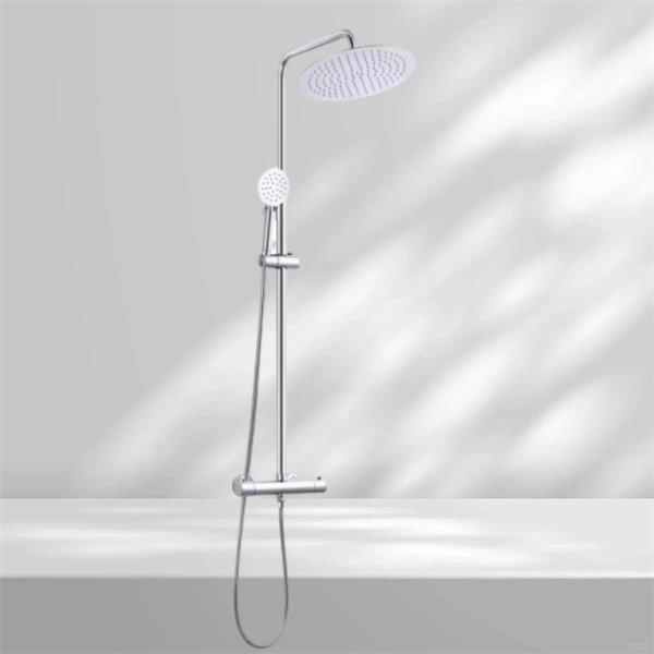 رقيّ صندوق المطبخ بصنبور مزج مطلي بالكروم