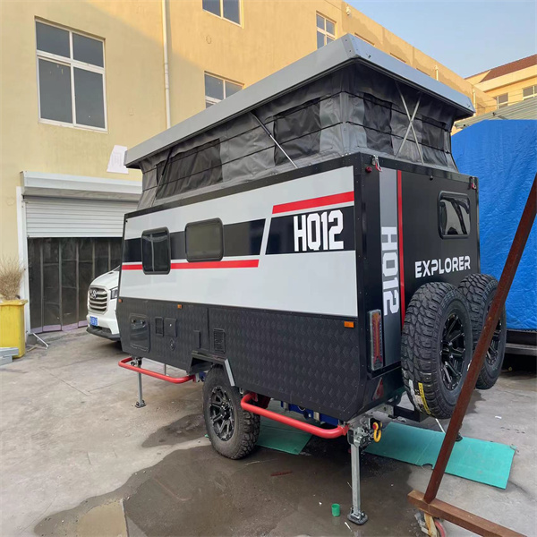 รถแคมป์เป๊ะแบบฮาร์ดท็อปที่ทนทานและมีคุณภาพสูงสำหรับการผจญภัยกลางแจ้ง