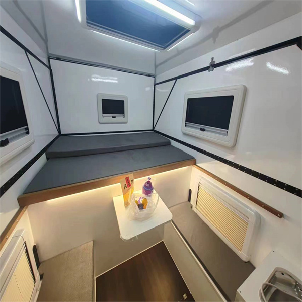 Desperta el teu esperit d'aventura amb la nostra col·lecció de remolcs de viatge fora d'asfalt