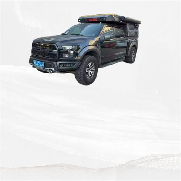 넓고 편안한 4계절용 캠핑 트레일러로 아웃도어 라이프를 업그레이드하세요