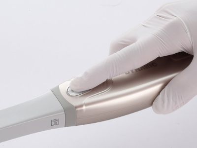 The Future of Dentistry: How Intraoral Scanners are Revolutionizing Patient Care