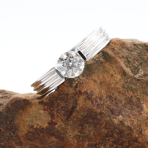 สร้อยข้อมือเพชรในห้องปฏิบัติการสำหรับผู้ชาย