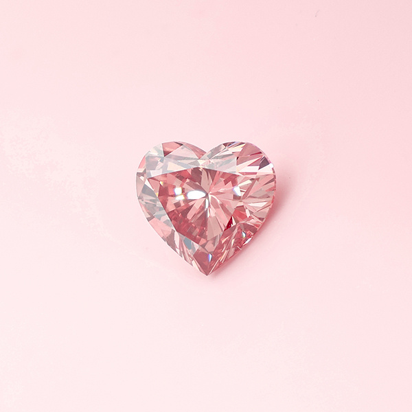ยกระดับคอลเลกชันเครื่องประดับของคุณด้วยชิ้นงานเพชรสีชมพูจากห้องปฏิบัติการที่งดงามตระการตา