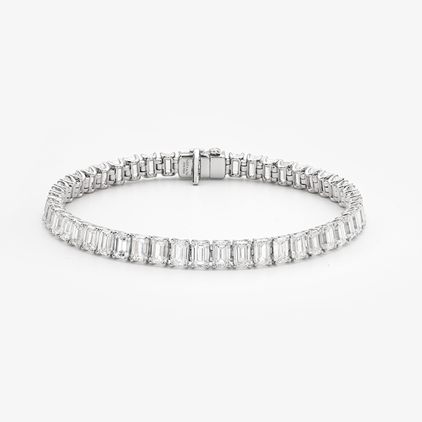 ابقَ في الصدارة مع أساور التنس المزروعة في المختبر الرائعة منا