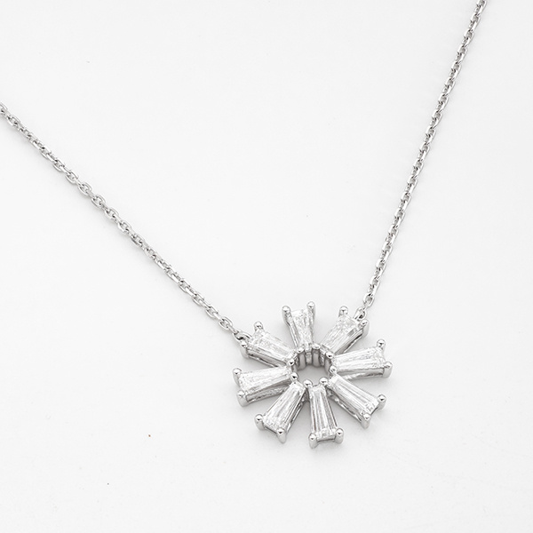 現代の女性向けCVDダイヤモンドジュエリー