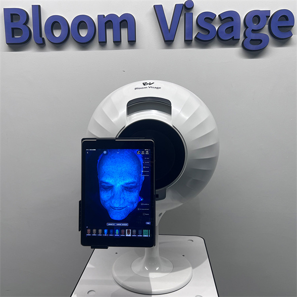 اكتشف الجمال الذي يتجاوز السطح مع ماسح البشرة عبر الإنترنت الخاص بنا