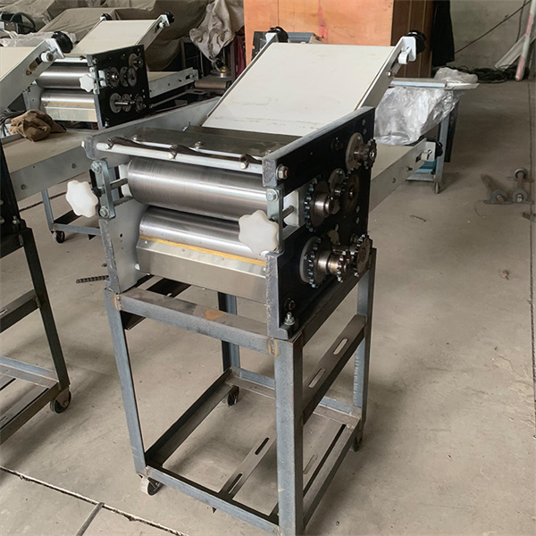 با یک مخلوط کننده خمیر حرفه ای کارایی نان سازی خود را افزایش دهید