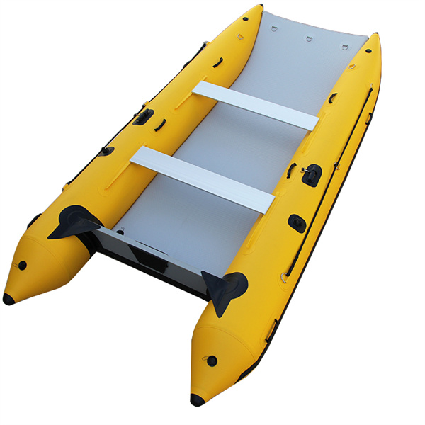 当社のインフレータブル二胴船の優れた性能で差をつけてください。