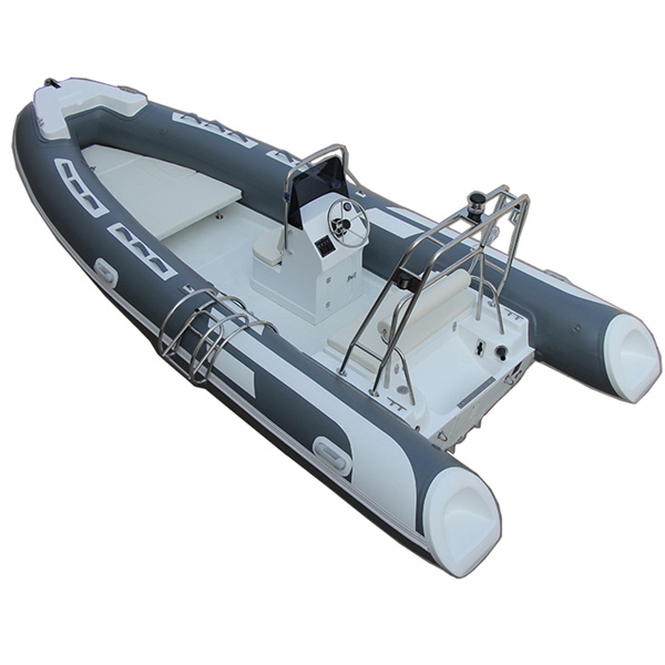 Непревредне стабилности и безбедносне карактеристике за високе купце