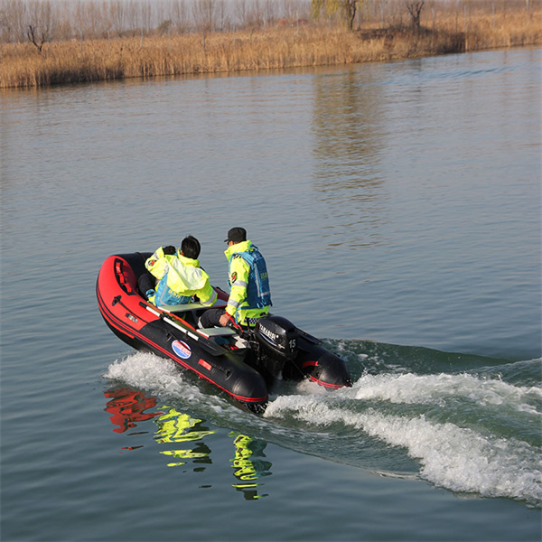 최고 수준의 고객 서비스 - 당사 팀은 고품질 수상레저용품에 투자하려는 대량 구매자에게 최고의 지원과 조언을 제공하기 위해 노력하고 있습니다.