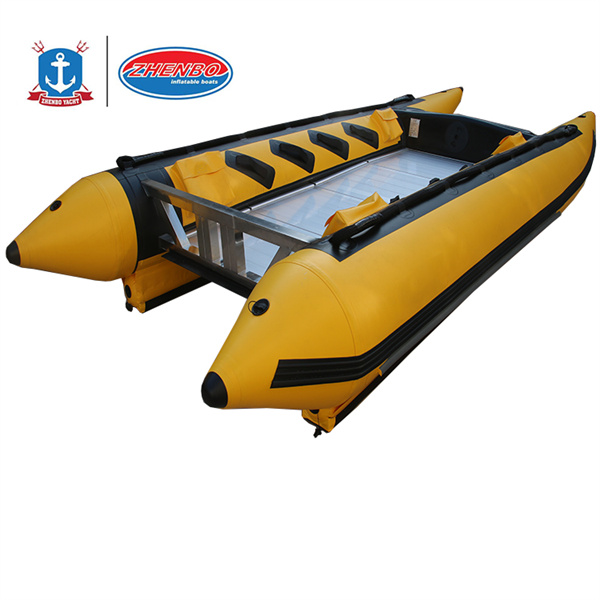 Descubre a emoción dos barcos Thundercats - imprescindible para entusiastas dos deportes acuáticos