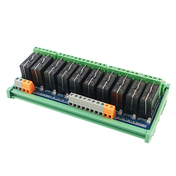 Exploration des avantages de l'implémentation de relais de groupe et de PLC 12v dans vos opérations